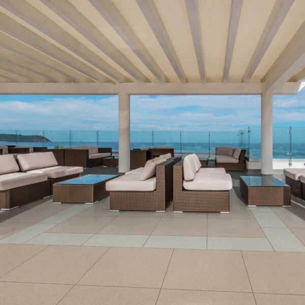 Sand 24X24 Grip/Outdoor (Non-Slip)