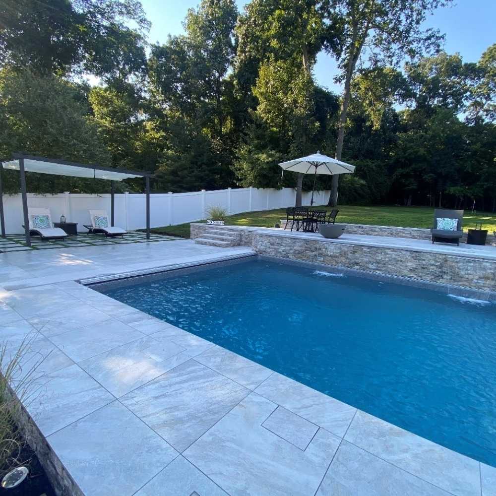 Crystal White 24X24 Grip/Outdoor (Non-Slip)